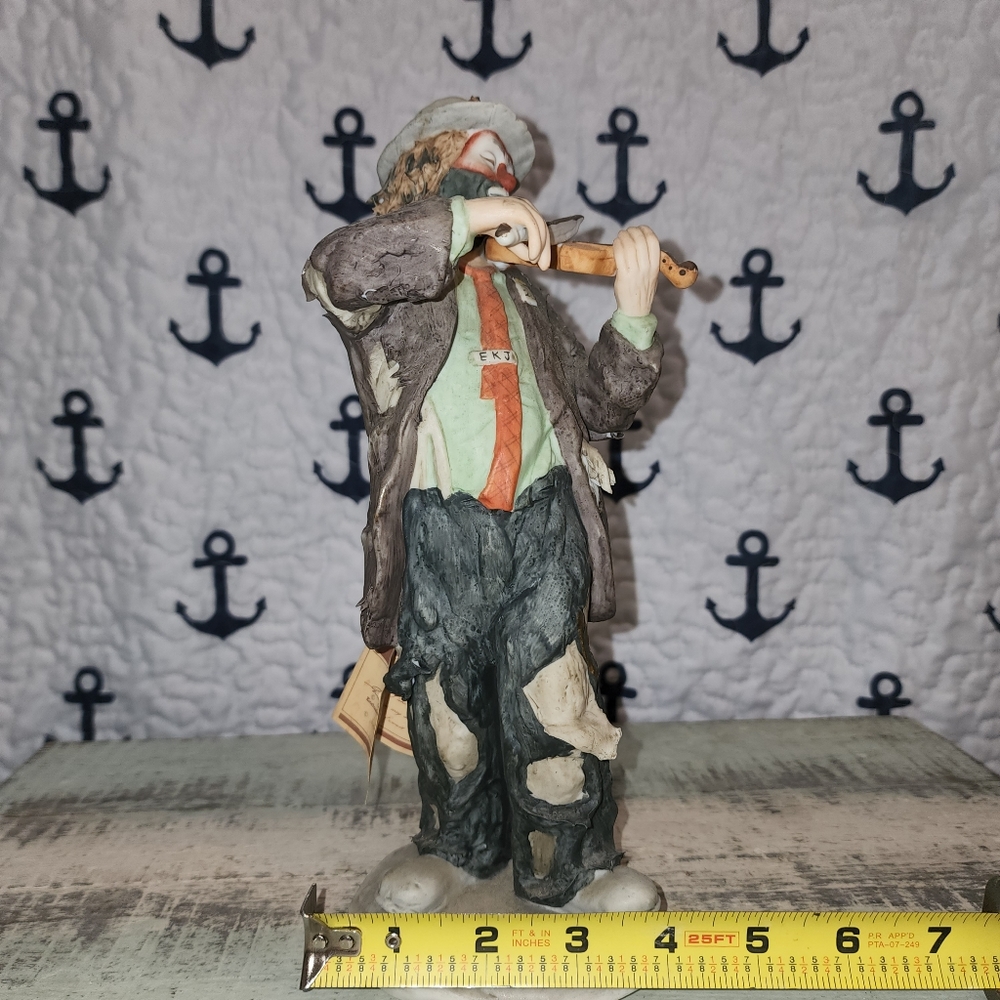 Vintage (1984) Limited Edition Emmett Kelly Jr. "No Strings Attached" Figurine - Picture 10 of 10